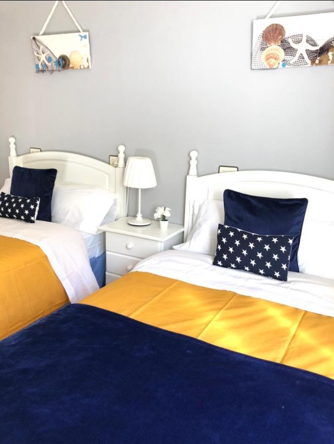 Apartamento Con Vistas Al Mar En Primera Linea. Muros Exterior foto