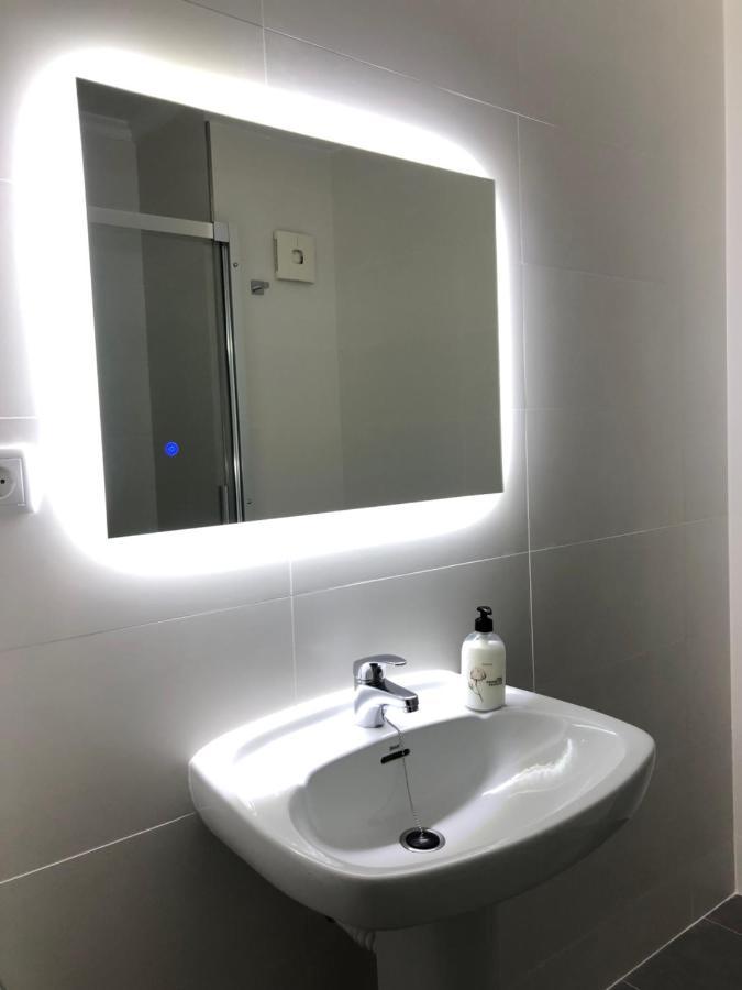 Apartamento Con Vistas Al Mar En Primera Linea. Muros Exterior foto